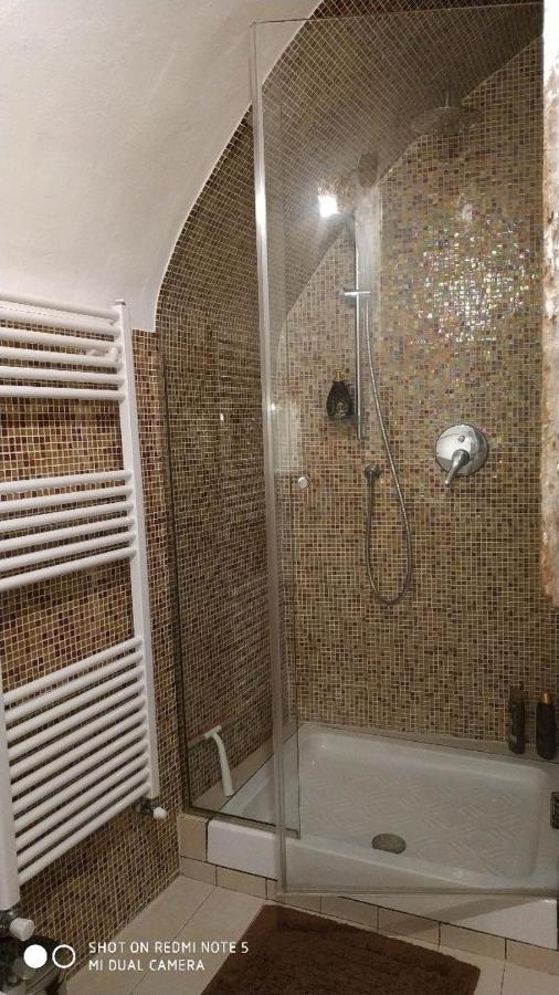 La Libellula Rossa Bed & Breakfast Erli
