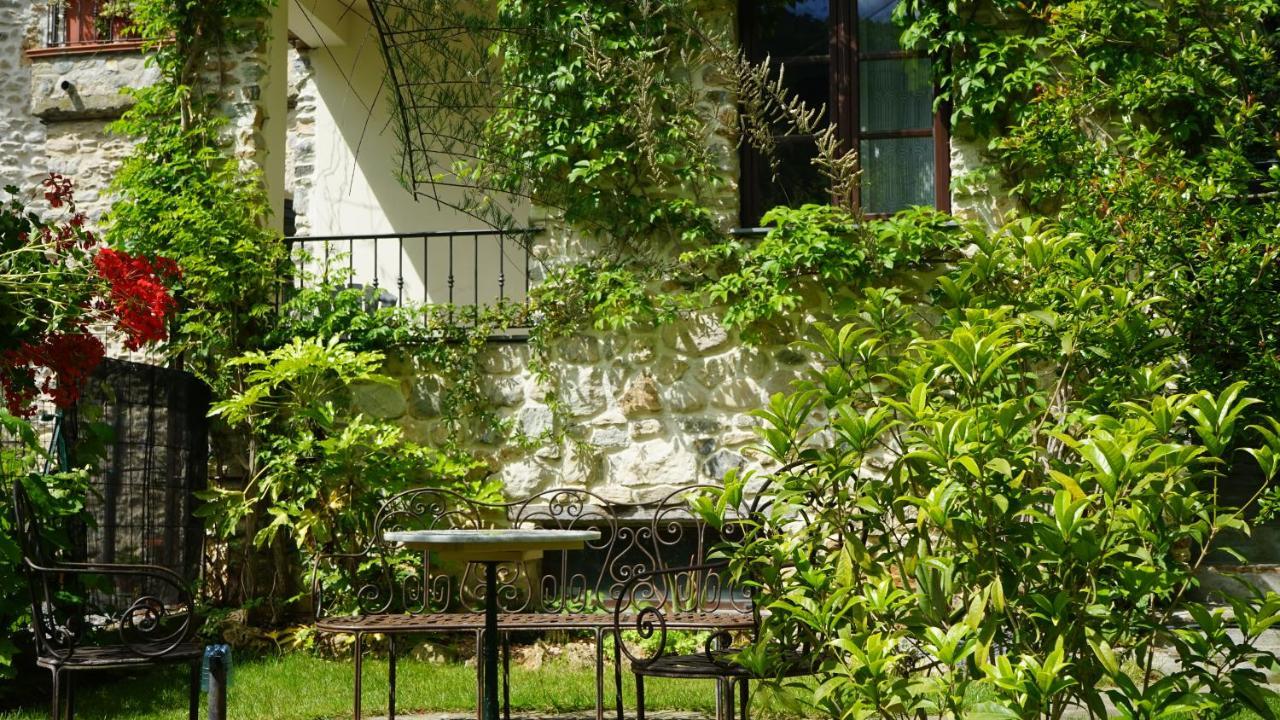 Bed & Breakfast La Libellula Rossa Erli